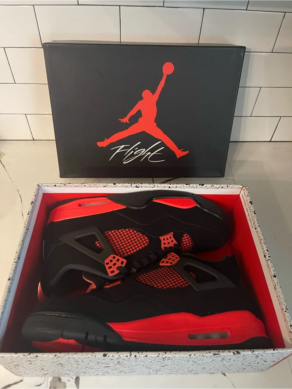 Men’s Retro 4 Red Thunder Size 13.